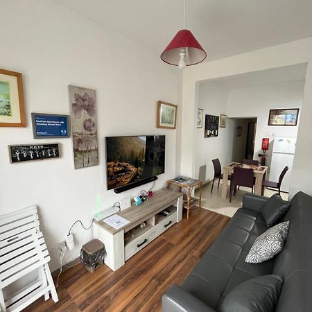 Seafront Apartment With Amazing Sunset View Xlendi Eksteriør billede